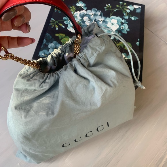Gucci GG supreme bloom crossbody chain bag - Picture 2 of 16